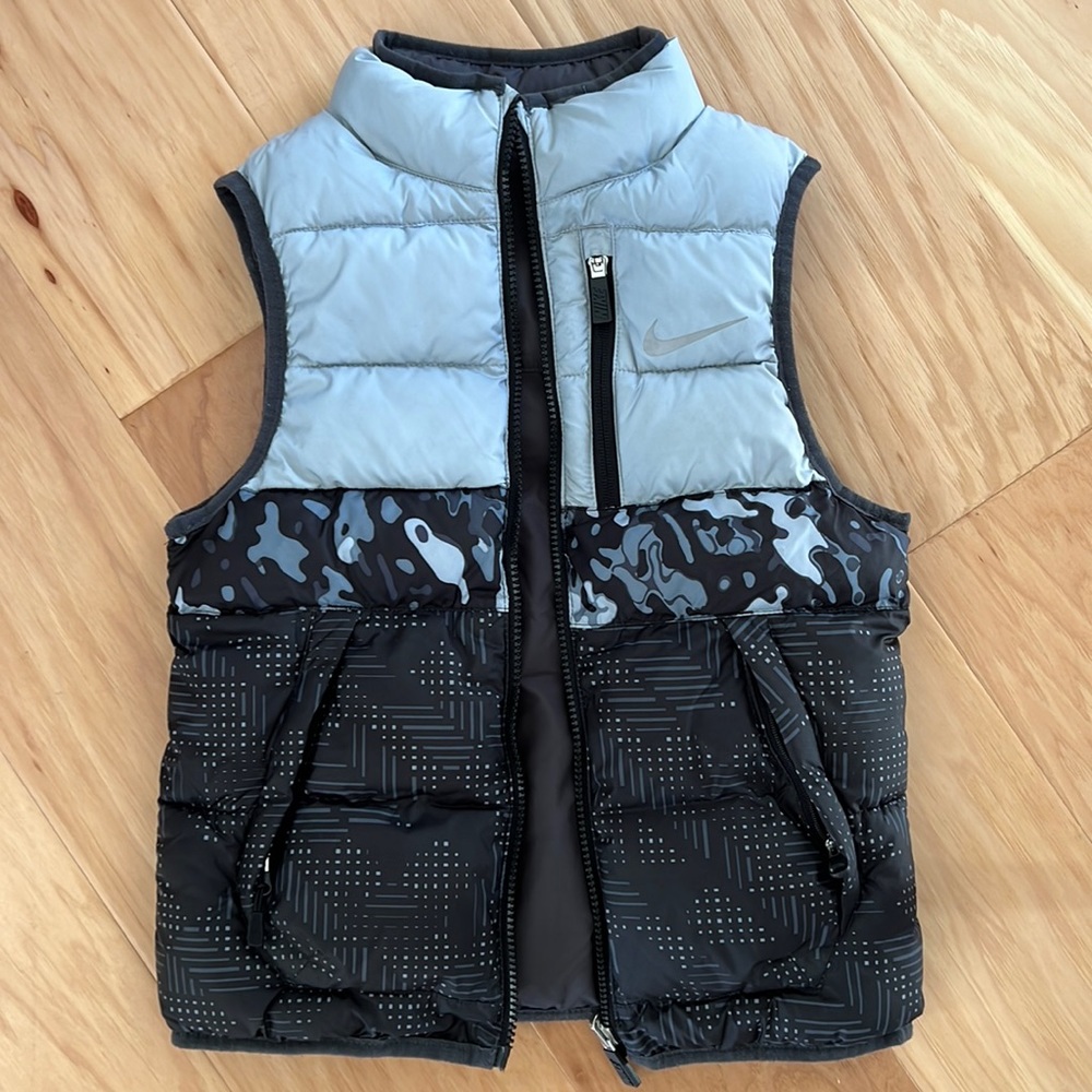 Nike Boys Puffer Vest